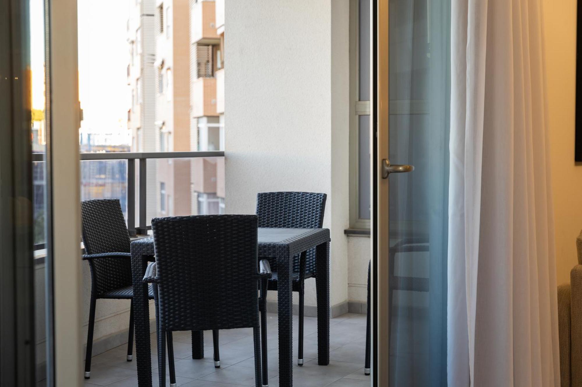 Guillman Suites Alicante Exteriér fotografie